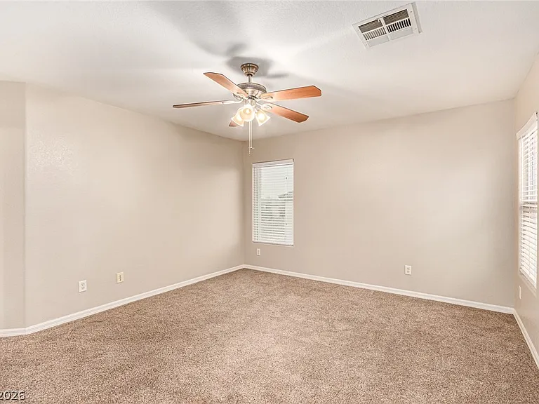 11209 Salentino Ave — Photo 25
