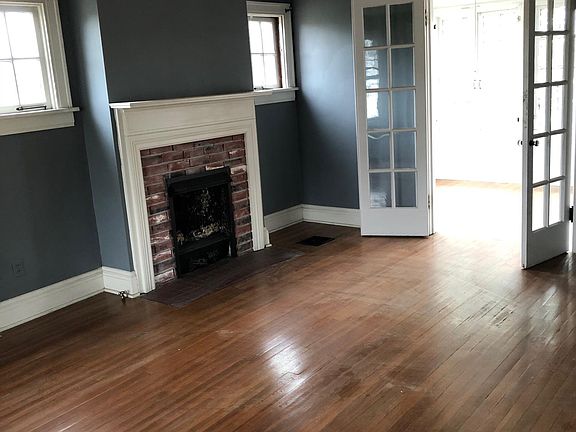 4th image of 819 Fairmont Ave