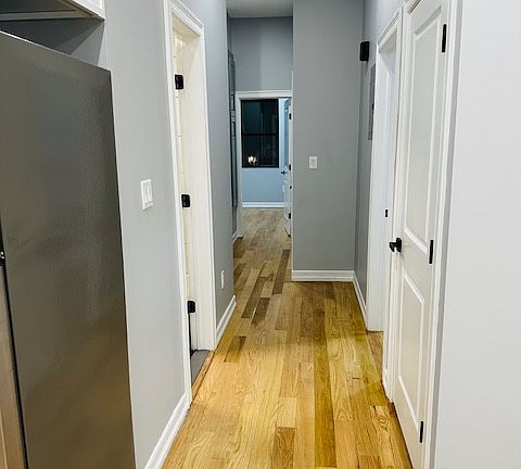 5th image of 80 Sunnyside Ave Floor 1