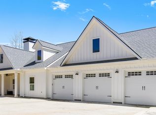 330 Log Shoals Rd, Greenville, SC 29607