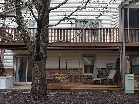 4th image of 7568 W Castleton Farms West Dr