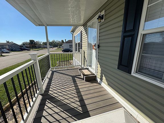 Trex decking and railing