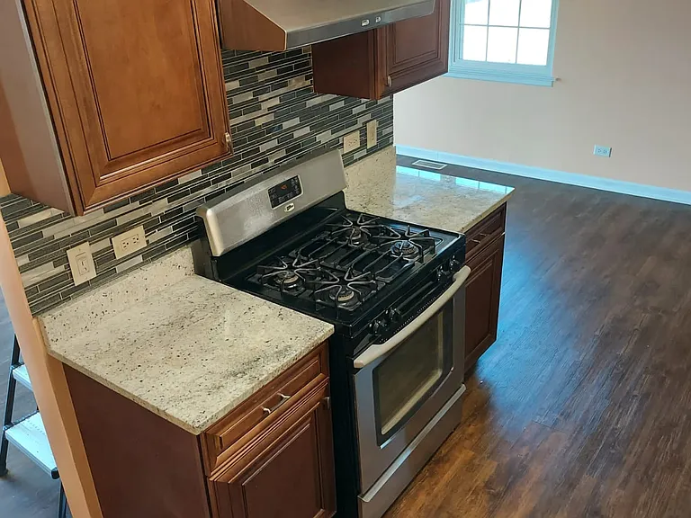 330 Plumwood Ln — Photo 17