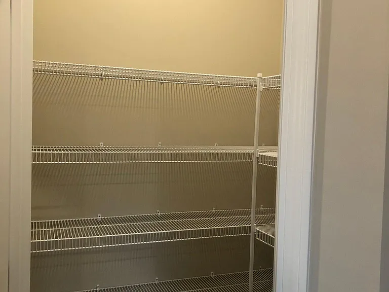 1045 Kafka Dr — Photo 5