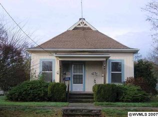 436 Park St, Lebanon, OR 97355