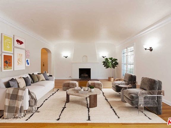 4th image of 181 S Sycamore Ave #101