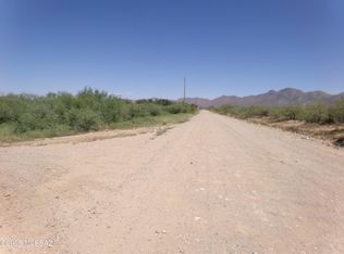 E Connie Dr, Willcox, AZ 85643