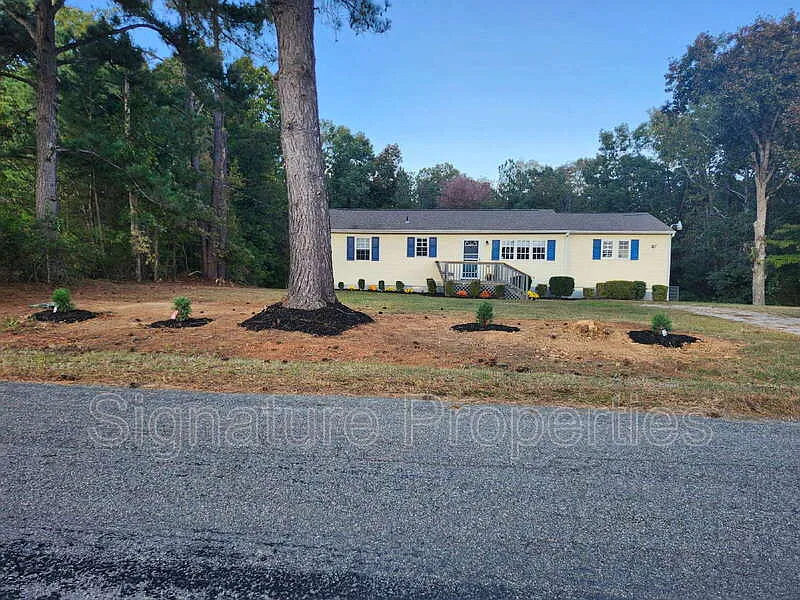 4432 Riddles Bridge Rd