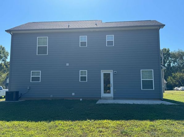 220 Tarrytown Dr