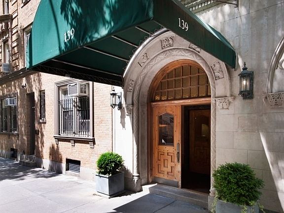 5th image of 139 W 82nd St #9H
