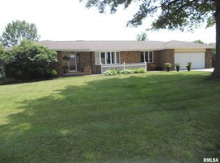 306 Ingersoll Blvd, Canton, IL 61520