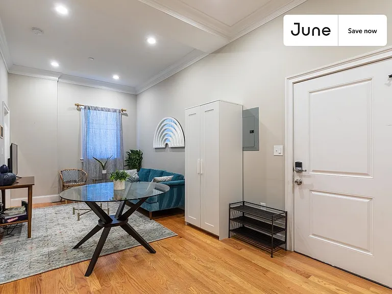 33 N Margin St — Photo 4