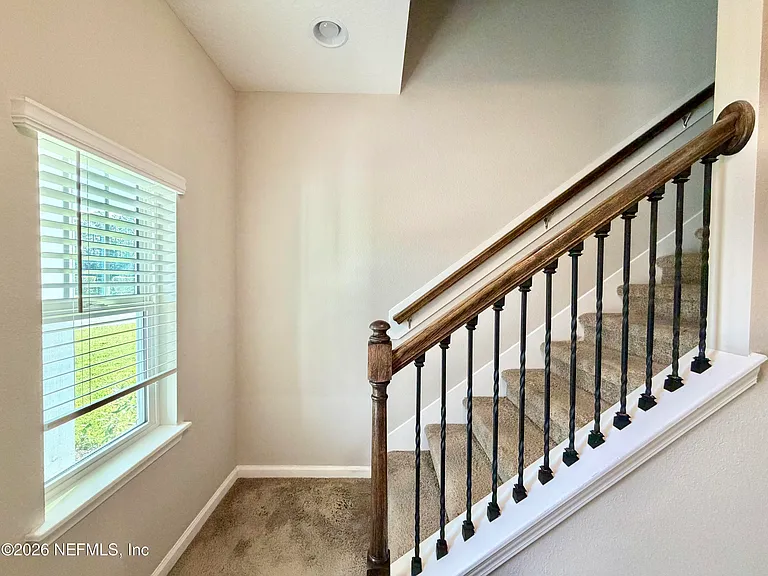 417 Pine Bluff Dr — Photo 10