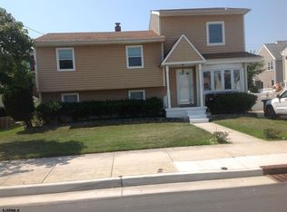 606 N Cambridge Ave, Ventnor, NJ 08406