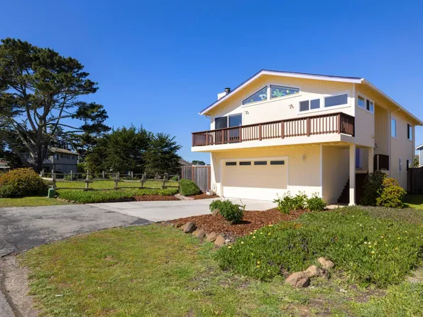 121 Bernal Ave, Moss Beach, CA 94038