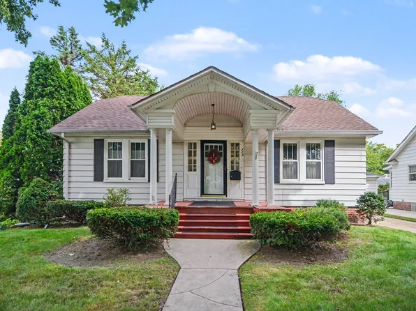 115 Eastman St, Mount Clemens, MI 48043