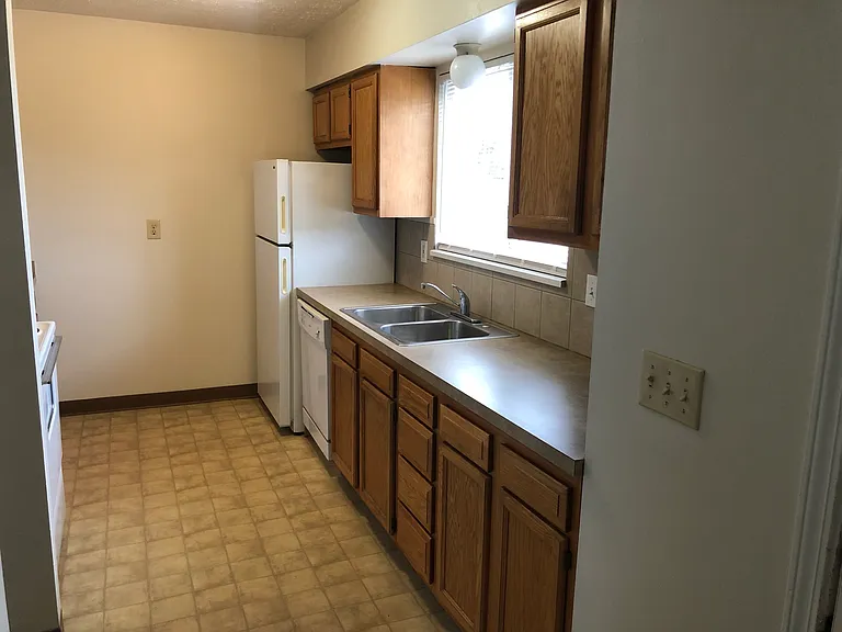 2255 Congo St — Photo 7