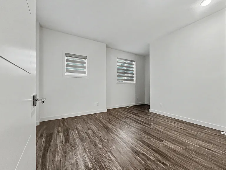 100 Walgrove Ct SE #1405 — Photo 8