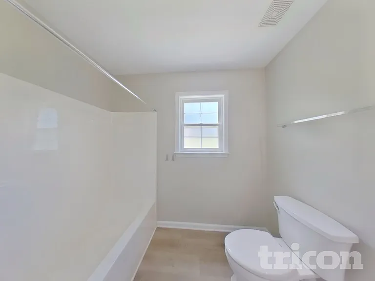 707 Patriot Ln — Photo 15