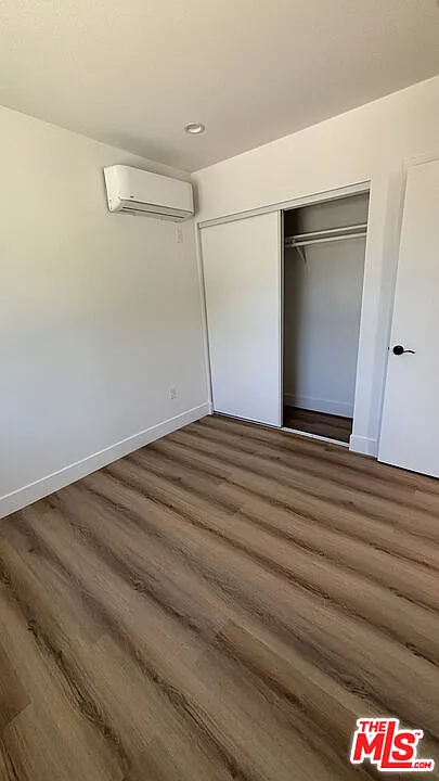 2 bed, 2.0 bath, 700 sqft, $2,979 — Photo 4