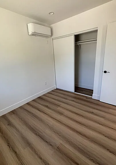 2437 Centinela Ave #11 — Photo 5