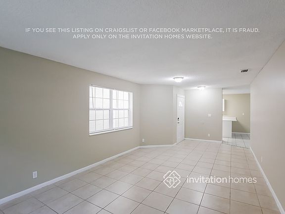 5th image of 2632 W Saratoga Dr