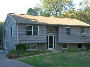 274 Collins Rd, Ashaway, RI 02804