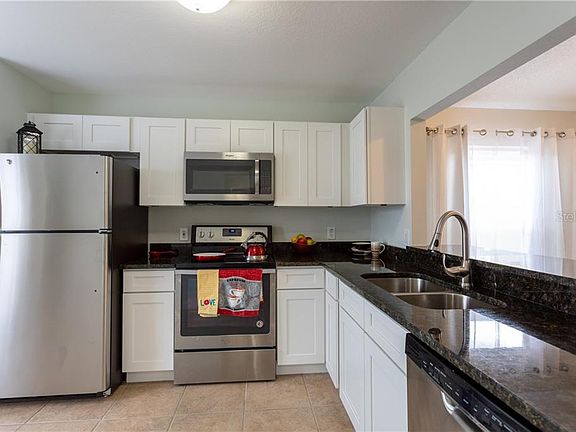 5th image of 7112 Hickory Branch Cir