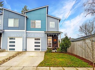 6836 N Hudson St, Portland, OR 97203