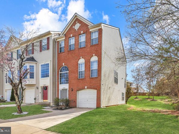 14257 Hunters Run Way