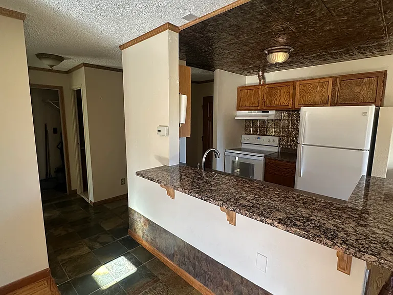 1150 Golden Cir #507 — Photo 9