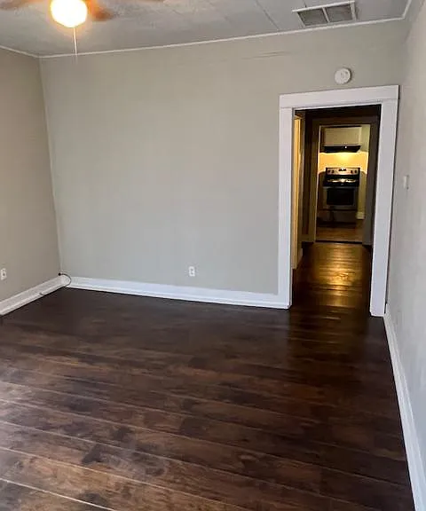 1505 Maloney St — Photo 3