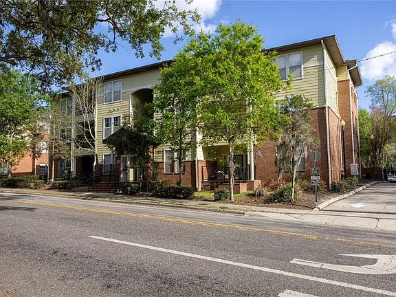 3rd image of 1245 SW 9th Rd APT 202