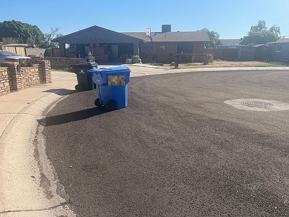 4th image of 1024 N 62nd Ave