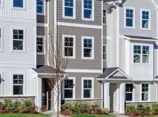 4905 Southern Magnolia Dr, Raleigh, NC 27604