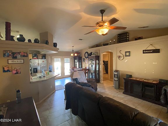 4th image of 2275 Pima Dr N
