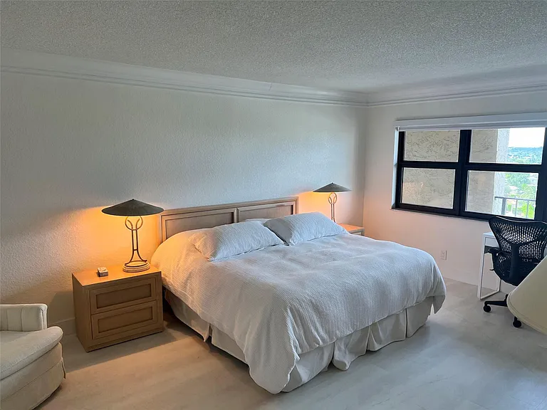 4900 N Ocean Blvd #1413 — Photo 19