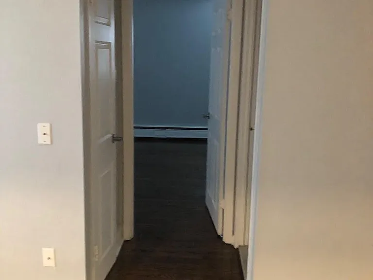 Karen Park Apartments — Photo 21