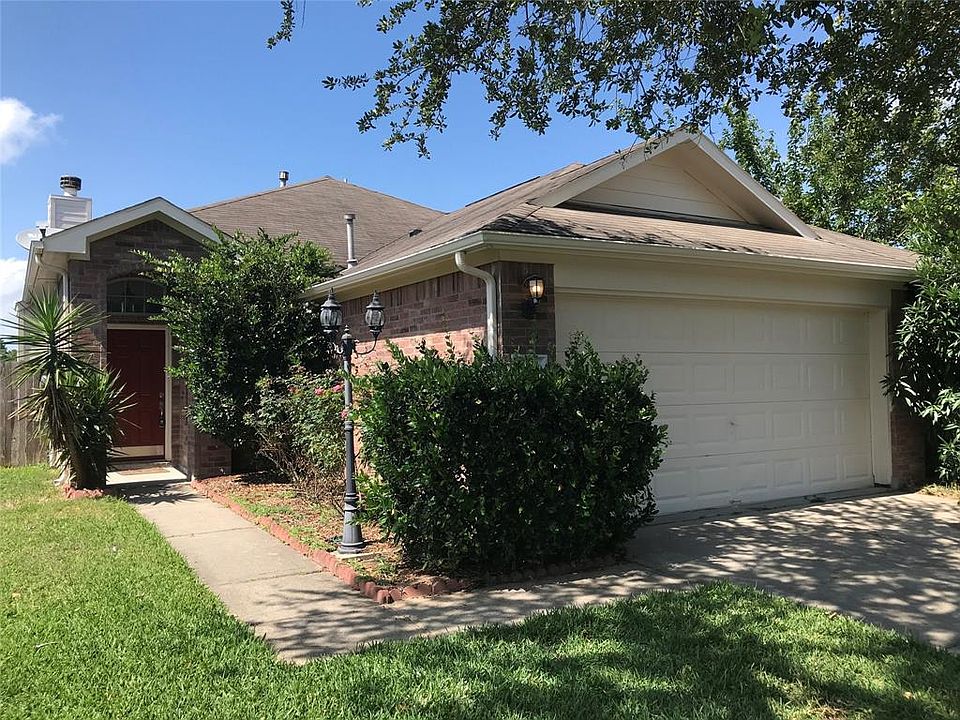 1st image of 7818 Diamond Oak Dr