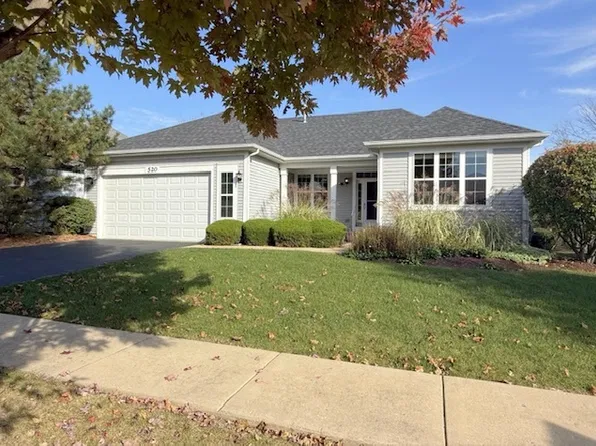 520 Homeview Dr, Oswego, IL 60543