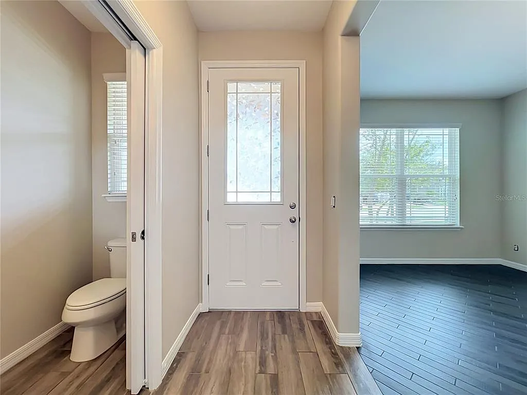 3 bed, 2.5 bath, 1562 sqft, $2,850 — Photo 4