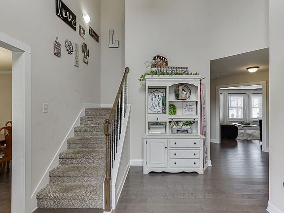 5th image of 1509 Nightingale St