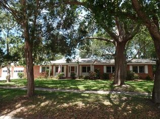 2149 14th Ave SW, Largo, FL 33770