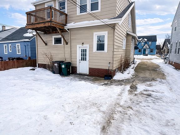 5th image of 7014 Thornton Dr #Up