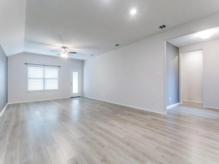 4120 Spur Trail Dr — Photo 13