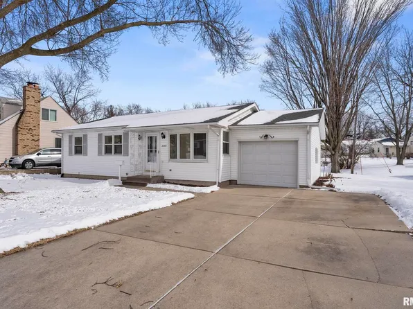 2343 N Clark St, Davenport, IA 52804
