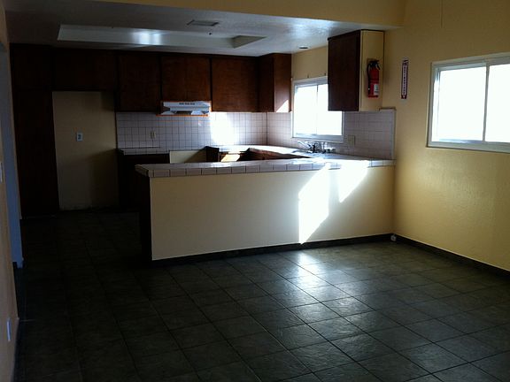 2nd image of 9819 S Van Ness Ave