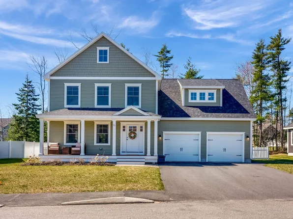 27 Maneta Drive, Saco, ME 04072