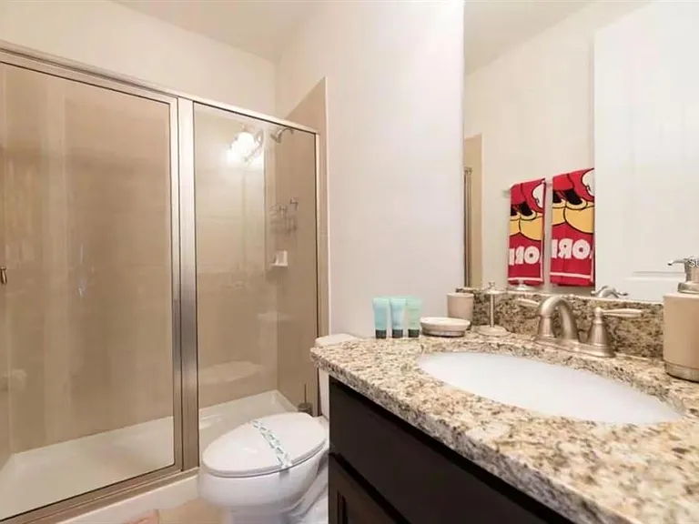 7738 Fairfax Dr — Photo 25