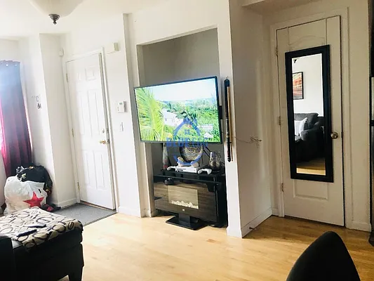 Rented by Blue Egg Realty Corp | media 13